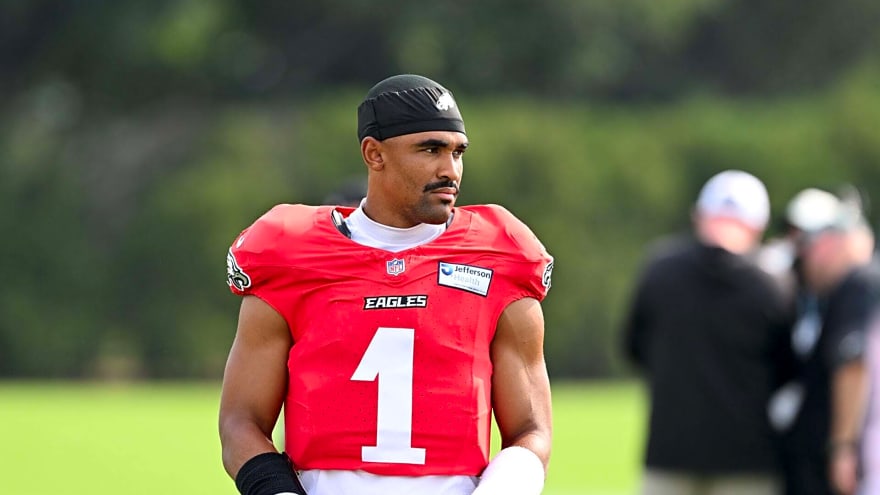 ‘Don’t be surprised’: Jalen Hurts fans given brutal update by doctor after Eagles’ IR decision