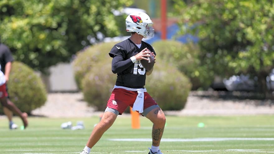 Carson Beck’s latest comments should make the Cardinals quarterback battle even more interesting