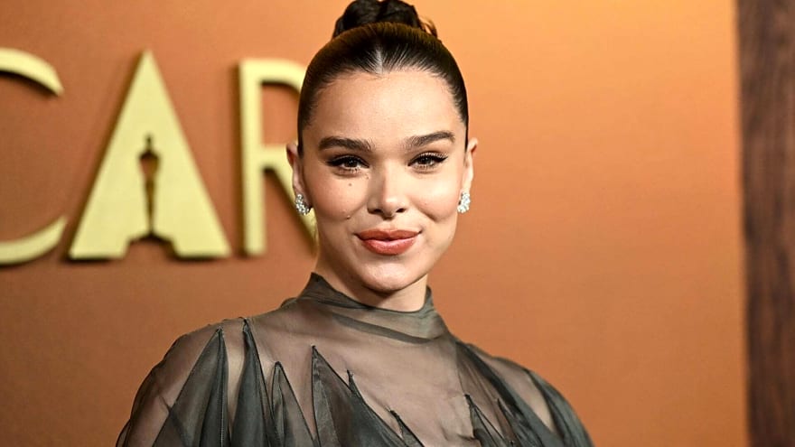 Hailee Steinfeld makes ‘knocked’ sideways admission amid Josh Allen’s busy NFL schedule