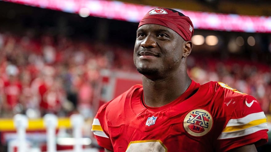 Jason Kelce explains how Kenneth Walker III has ‘completely changed’ the Chiefs after Broncos victory