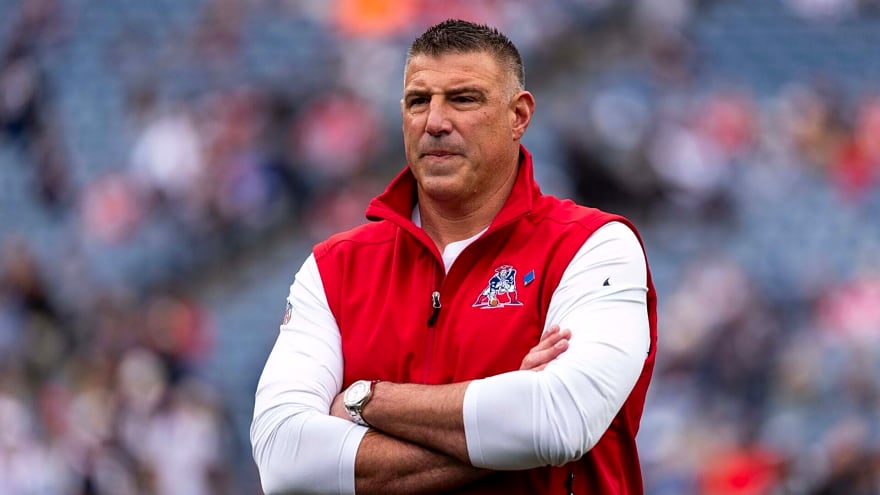 Mike Vrabel says one New England Patriots player is reminding him of Travis Kelce
