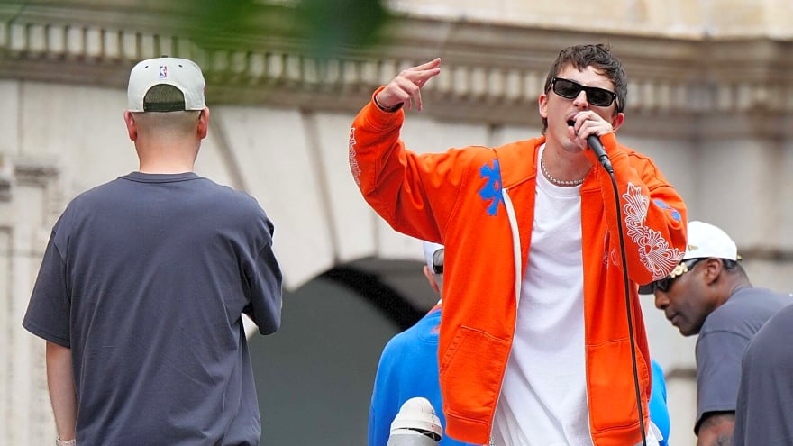 Every celebrity that attended New York Knicks record-breaking NBA Championship parade