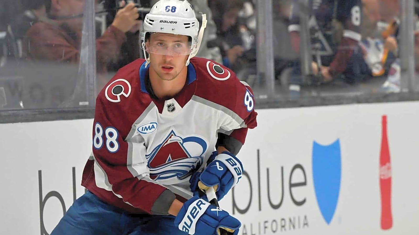 Martin Necas Powers Avalanche Past Kings in Season-Opening Statement
