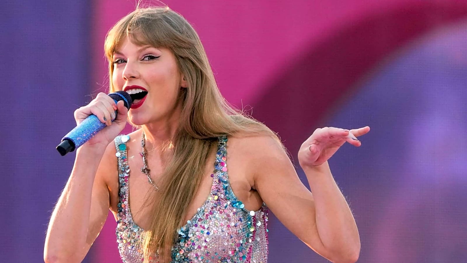 Taylor Swift Turns Down the Biggest Stage Of Her Career