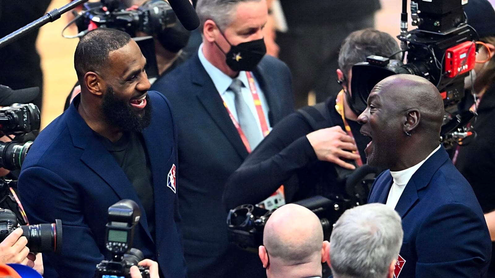 LeBron's Ambition driving him to wear Michael Jordan's number 23 jersey
