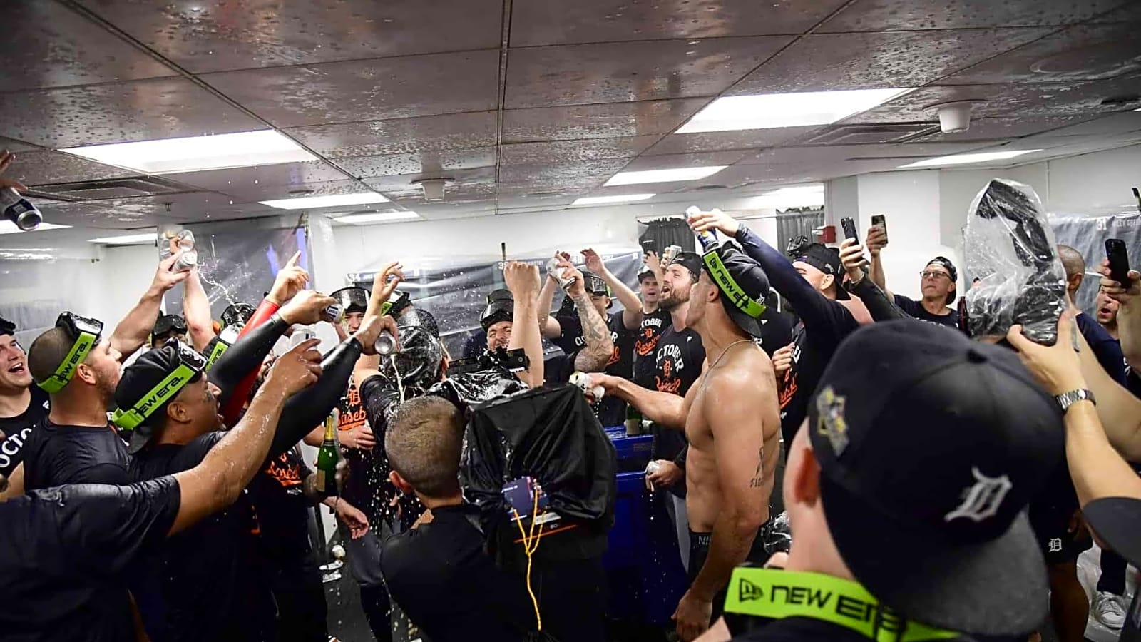 The Detroit Tigers Claw Their Way Into October After Heart-Attack September