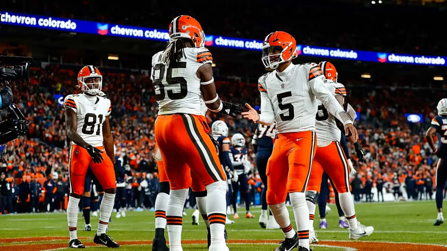 Pro Bowl WR Calls for Skill Players to Make Shedeur Sanders’ 1st NFL Start Easier