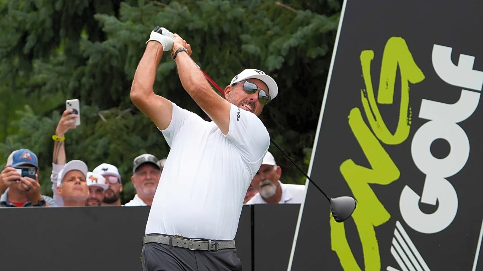 Phil Mickelson Withdraws From PGA Championship After Missing Masters