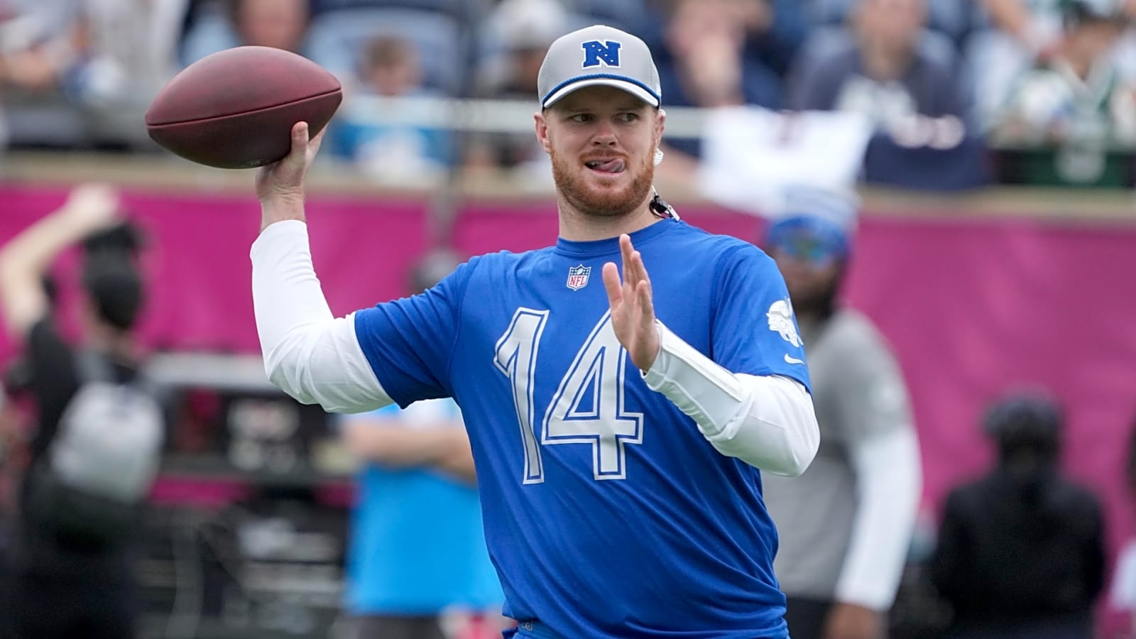 Seattle Seahawks Sign Backup Quarterback For Sam Darnold