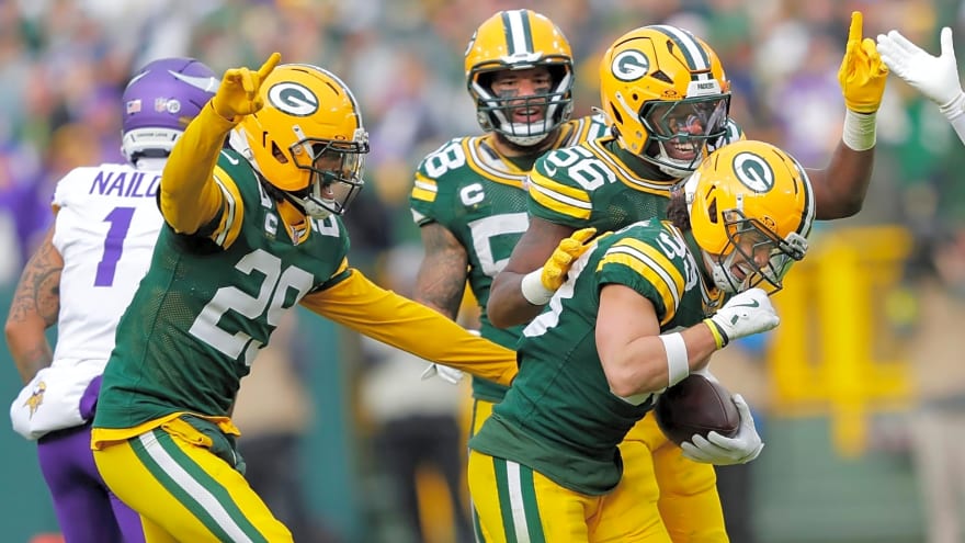 Packers troll Vikings with savage gesture after JJ McCarthy INT