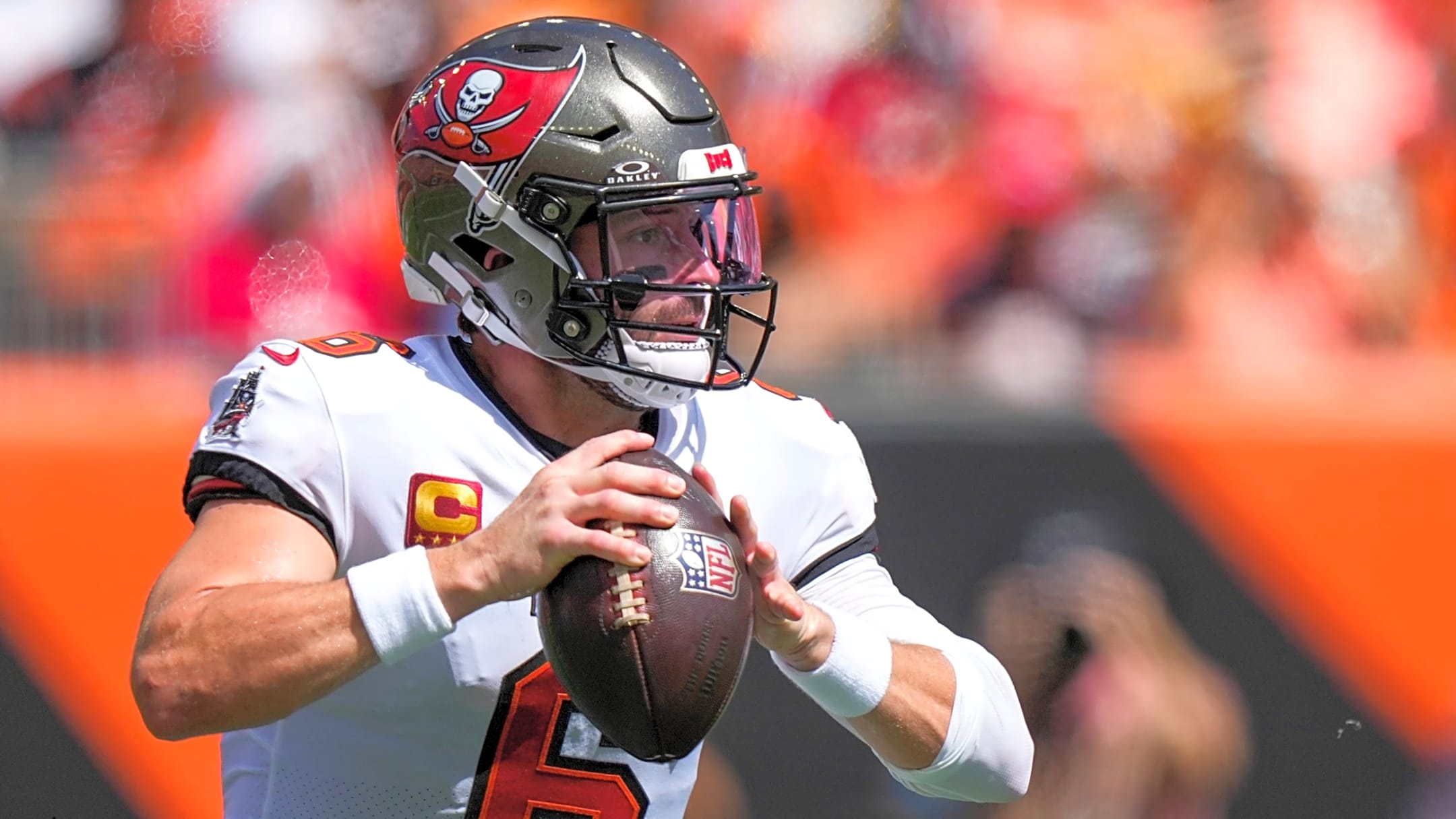Buccaneers QB Baker Mayfield owns up to friendly wager with Todd Bowles after Oklahoma's loss to Michigan