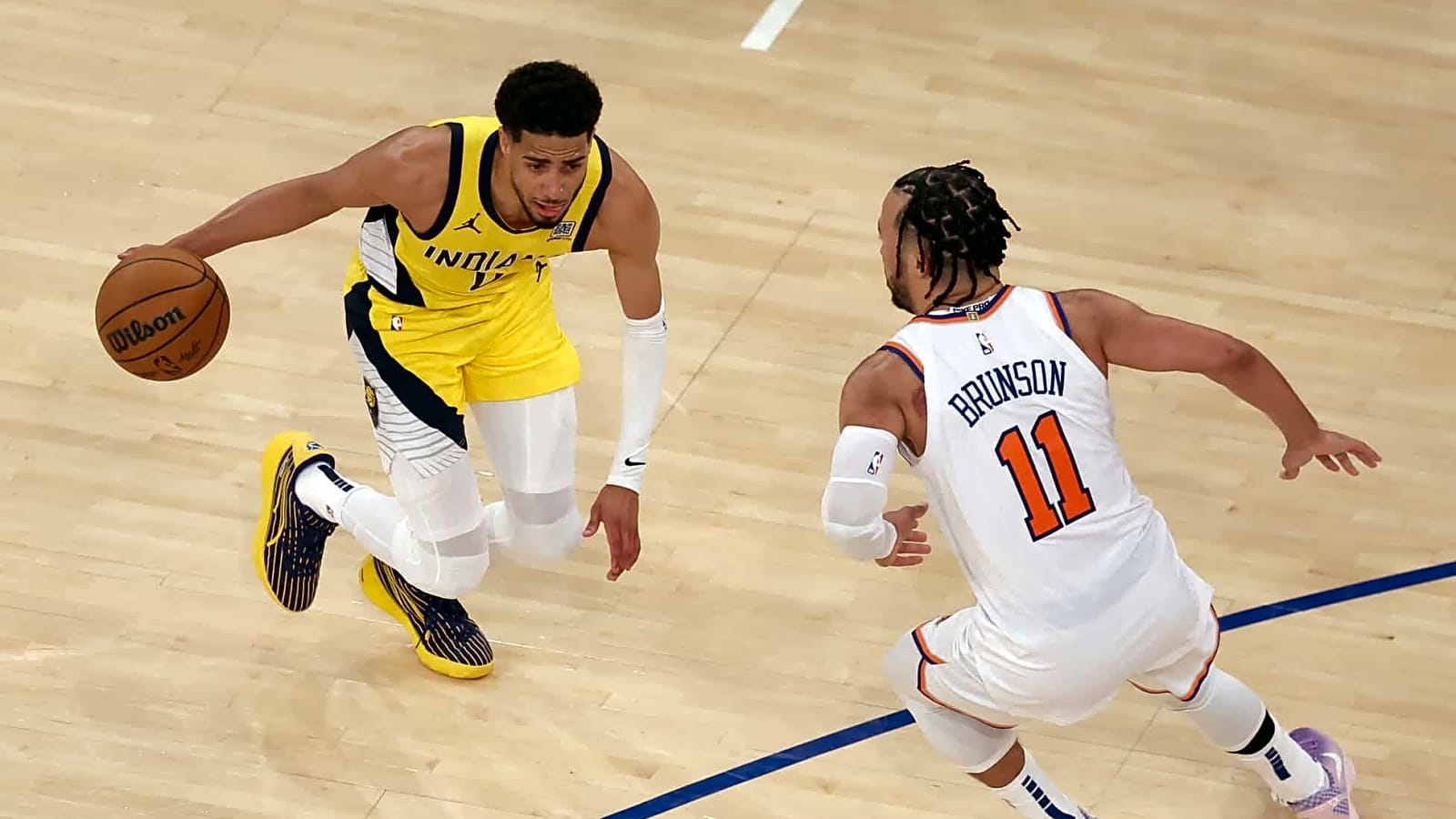 New York Knicks Look To Make a Big Starting Lineup Change For Game 3