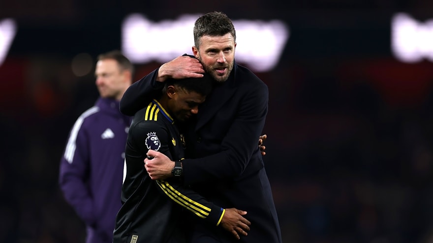 Amad Diallo mocks Arsenal fan on social media after dramatic win for Man United