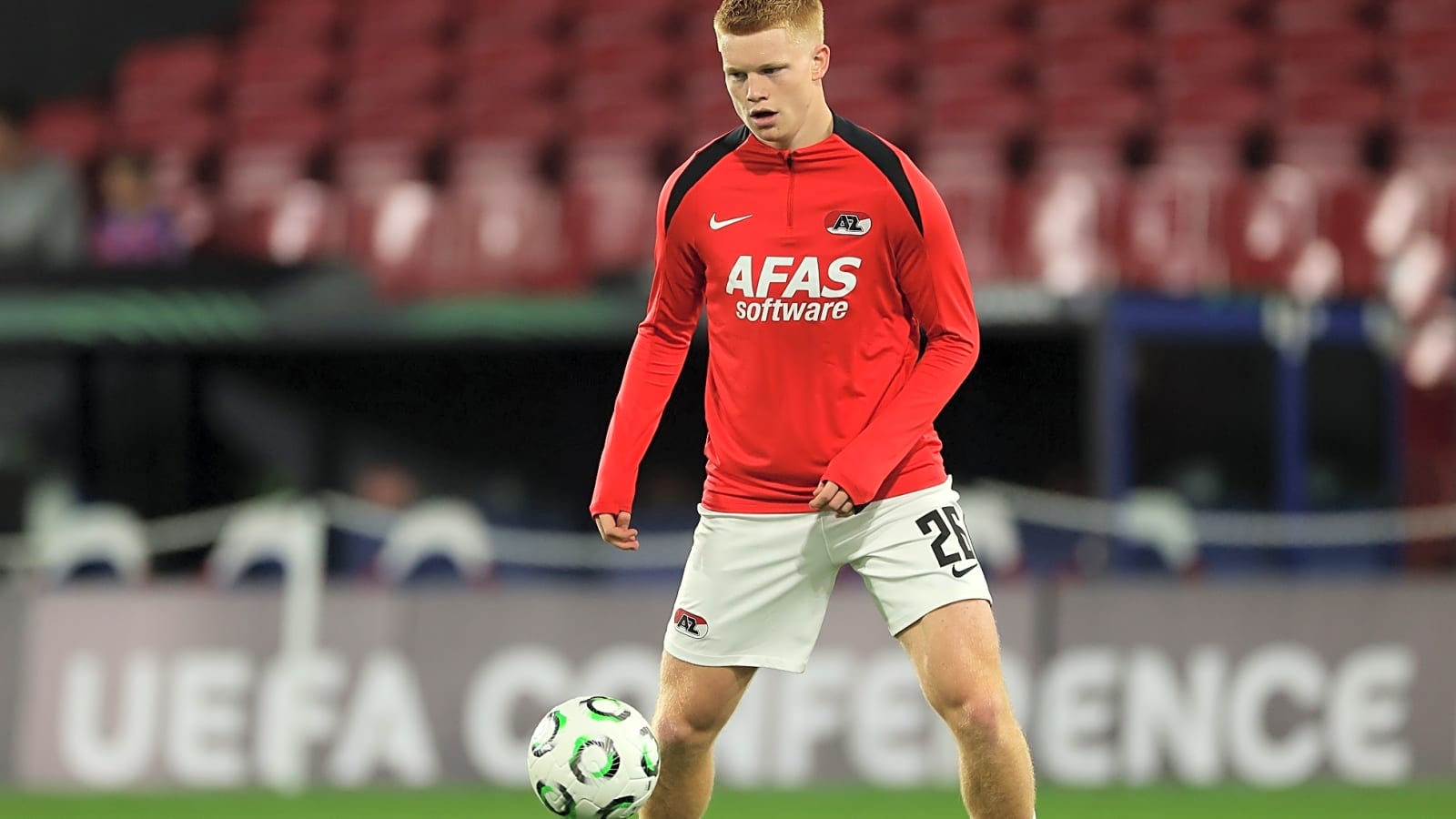 Liverpool join top European clubs in the race to sign Dutch sensation