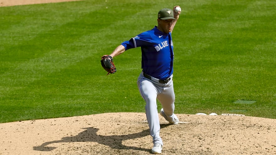Blue Jays injury news: Joe Mantiply set to undergo left knee surgery