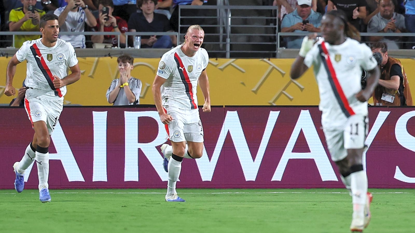 Erling Haaland meets Ole Gunnar Solskjaer