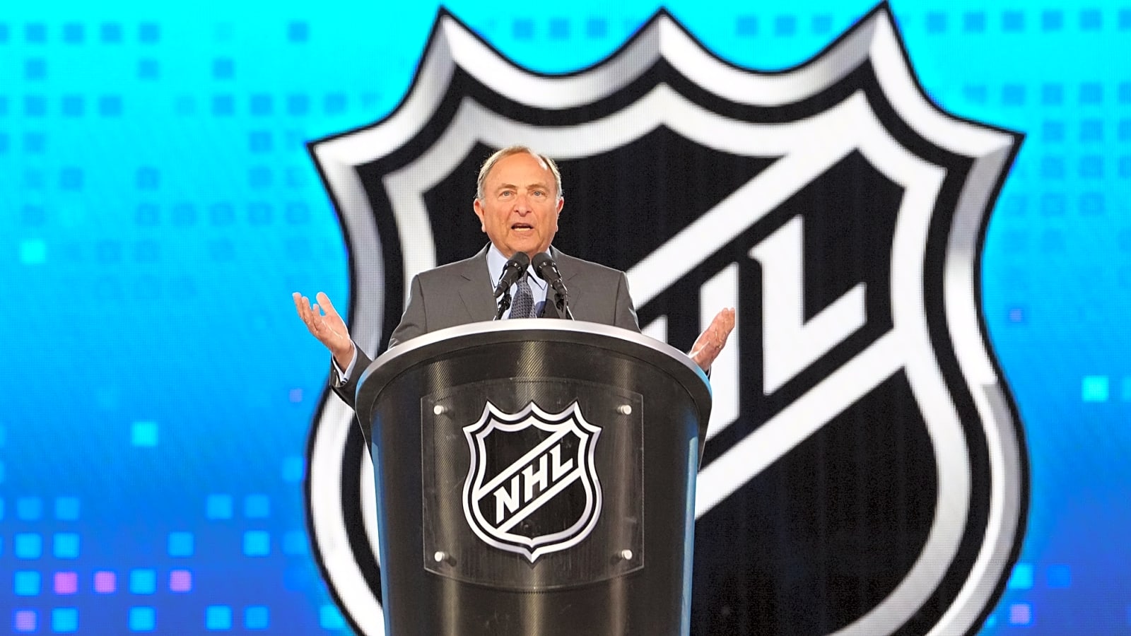 The Flames will draft at 32nd overall in the 2025 NHL Draft (with Florida’s pick)
