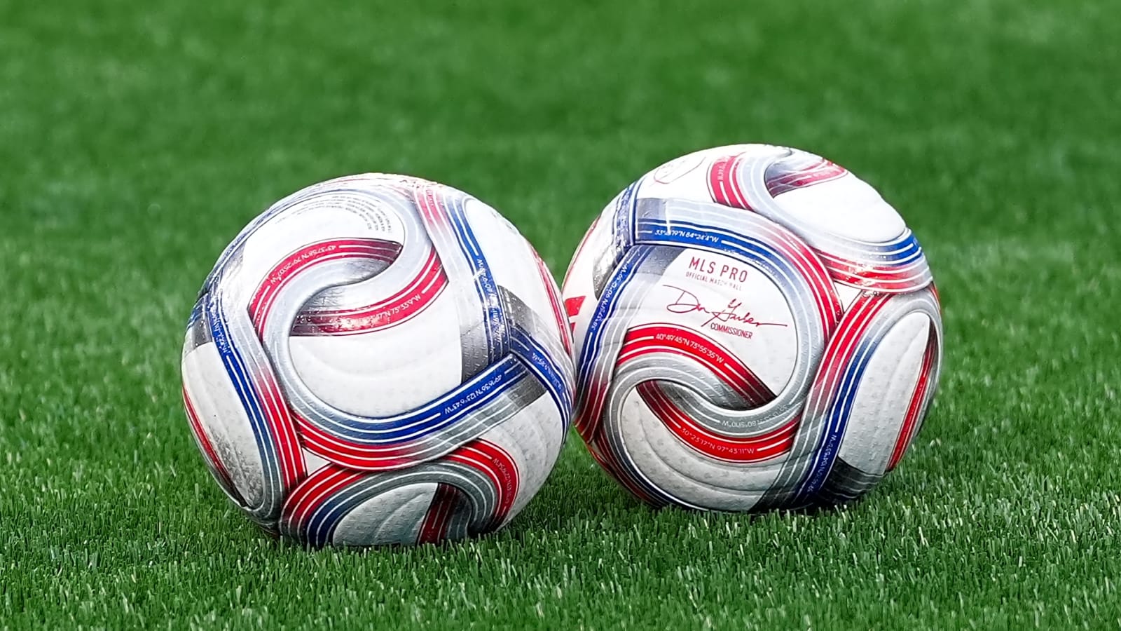 Man United begin work on move for 'outstanding' 26-year-old amid contract uncertainty