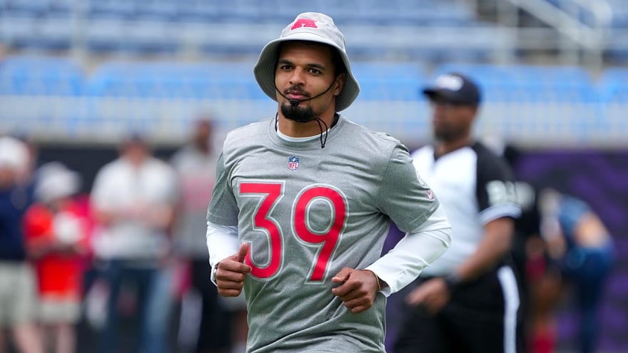 Steelers Truly Traded Away One Of Their Locker Room Alphas In Minkah Fitzpatrick: 'Proverbial First-One-In, Last-One-Out Guy'