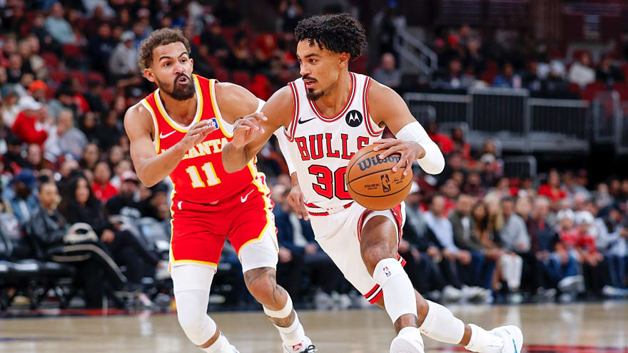 Bulls edge Hawks in thrilling shootout, 152-150