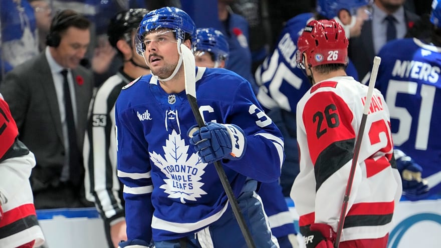 The Toronto Maple Leafs keeping their injuries secret is not fair to their fans