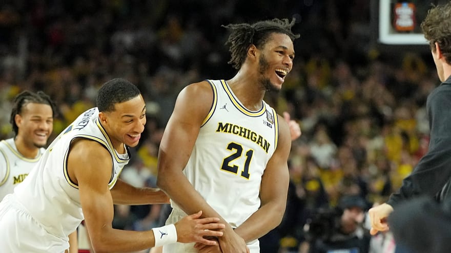Michigan guards Nimari Burnett, Charlie May celebrate national title at Raising Cane’s, detail ‘rewarding’ expereince
