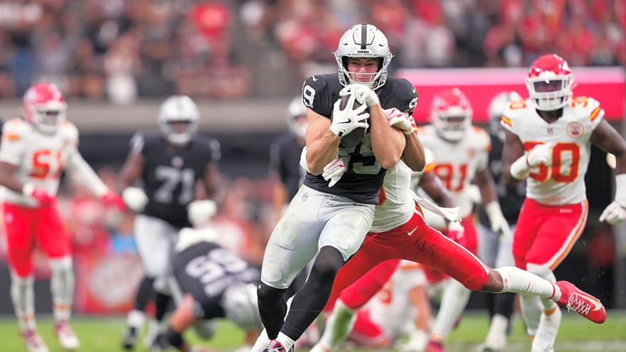 Can Raiders Take Advantage of Patriots Injured Secondary?