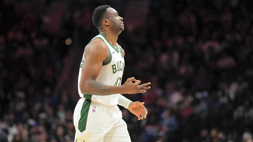 Thanasis Antetokounmpo Signs With Aris BC