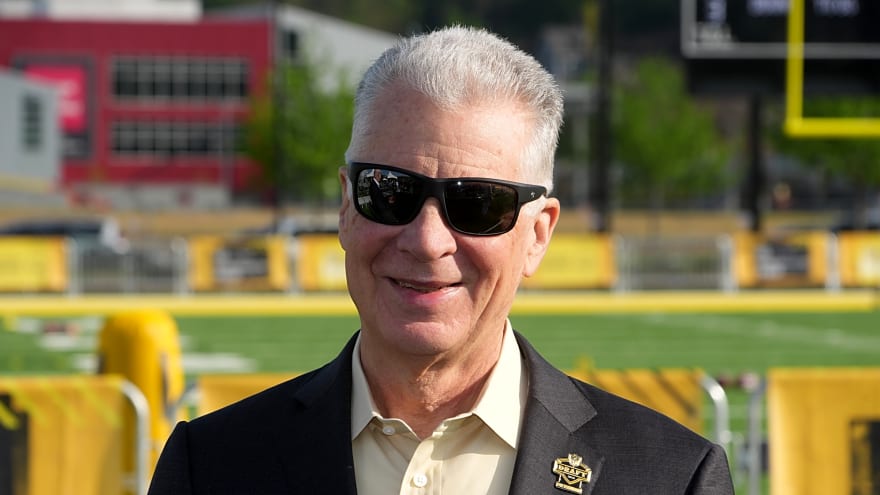 Steelers President Art Rooney II Believes Team's Offensive Line Is Extremely Strong After 2026 NFL Draft