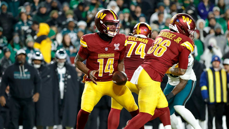 Commanders To Start QB Josh Johnson In Week 17