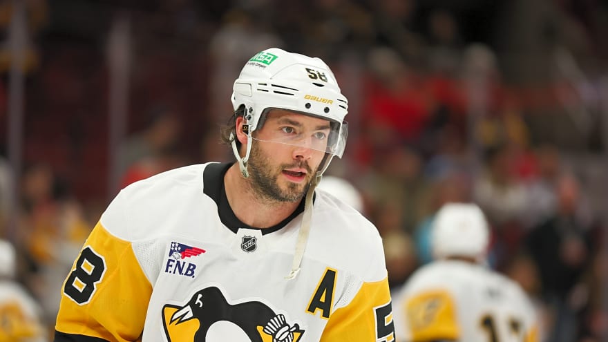 1100-Game NHL Veteran Joins Montreal Canadiens Practice Alongside Ivan Demidov