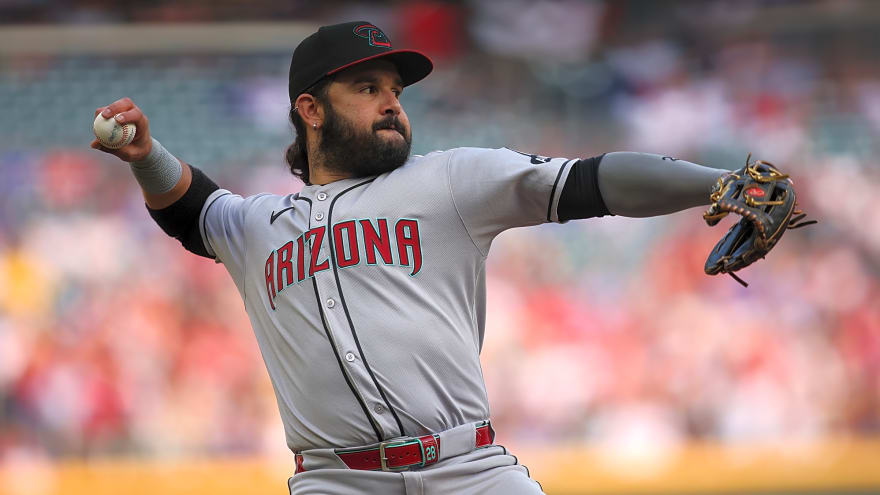 New suitor emerges for Diamondbacks third baseman Eugenio Suarez