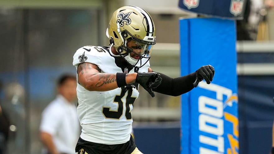 Giants claim two underrated depth pieces off waivers to fill key roster needs ahead of 2025 NFL season