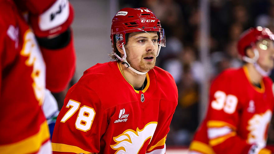 20 Days, 20 Questions: What’s taking so long with Brennan Othmann’s contract?