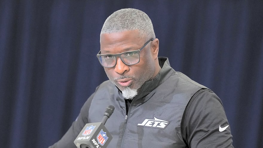 New York Jets fans will learn everything about Aaron Glenn in 2026
