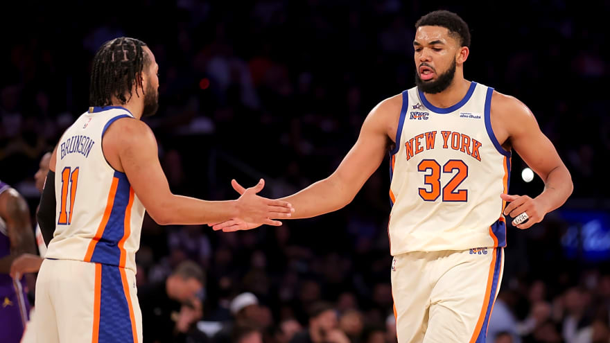 New York Knicks Beat Los Angeles Lakers Behind a Strong Second-Half Performance