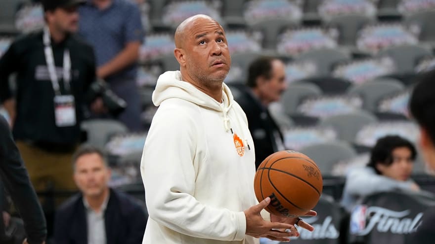 Jalen Brunson’s dad will not crown him as greatest Knick ever
