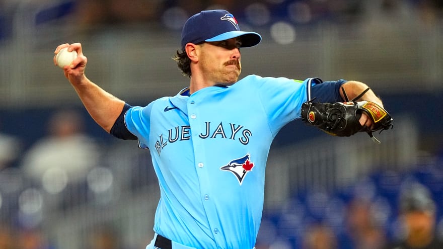 Shane Bieber draws rave reviews after dominant Blue Jays debut