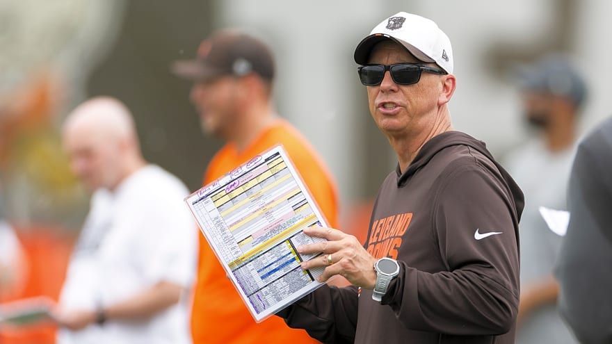 How Browns' Monken will choose winner of Sanders, Watson competition