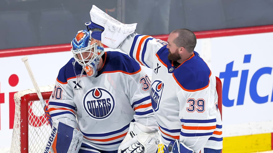 Letters to the Editor: ‘It’s time to put a bit of respect on Calvin Pickard’