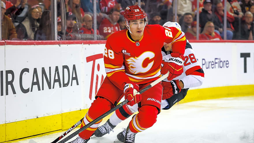 The newest Calgary Flame: Zach Whitecloud player breakdown