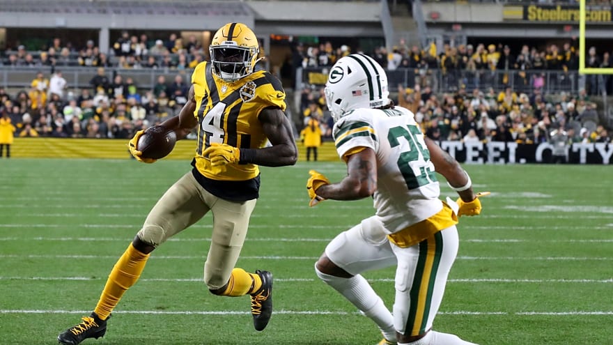 Steelers&#39; DK Metcalf Identifies Clear Dysfunction Plaguing The Team At Critical Moments