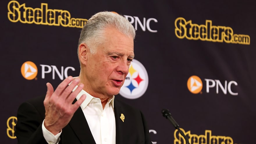 Steelers' Facilities Take A Shot After Recent Free Agent Departure Realizes The Grass Is Greener Elsewhere