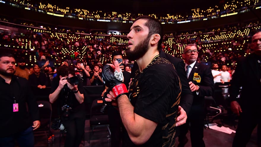 Islam Makhachev Gets Surprising Praise from Rival For Taking on a Challenge Khabib Nurmagomedov Never Did