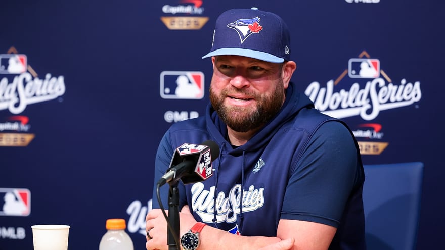 Blue Jays think Dodgers were relaying signs during World Series