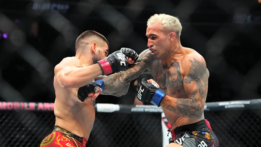 Fans slam ‘dead’ UFC 326 co-main as Max Holloway vs Charles Oliveira 2 tops the bill