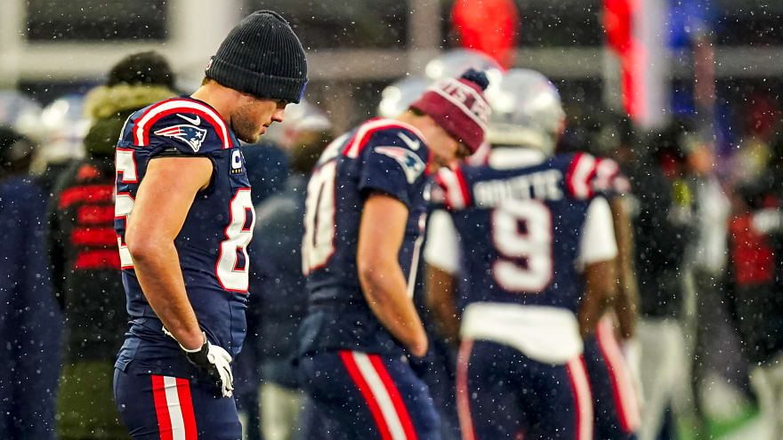 How Can the Patriots Rebound After Ugly Collapse to Bills?