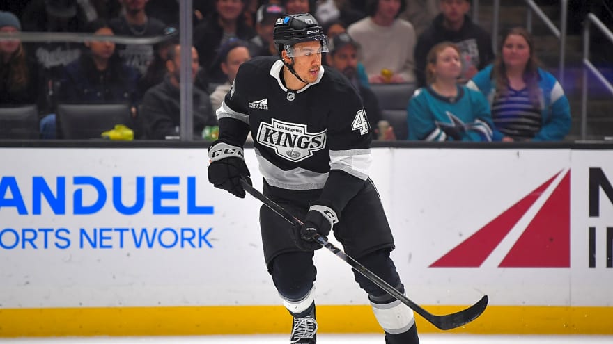Los Angeles Kings Reassign Andre Lee