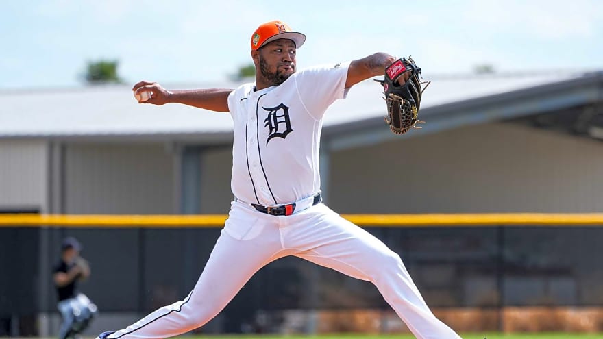 Tigers Designate Dylan Smith For Assignment