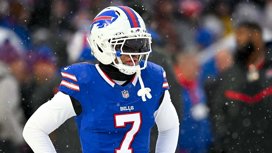 Raiders trade for Taron Johnson to steady slot corner role